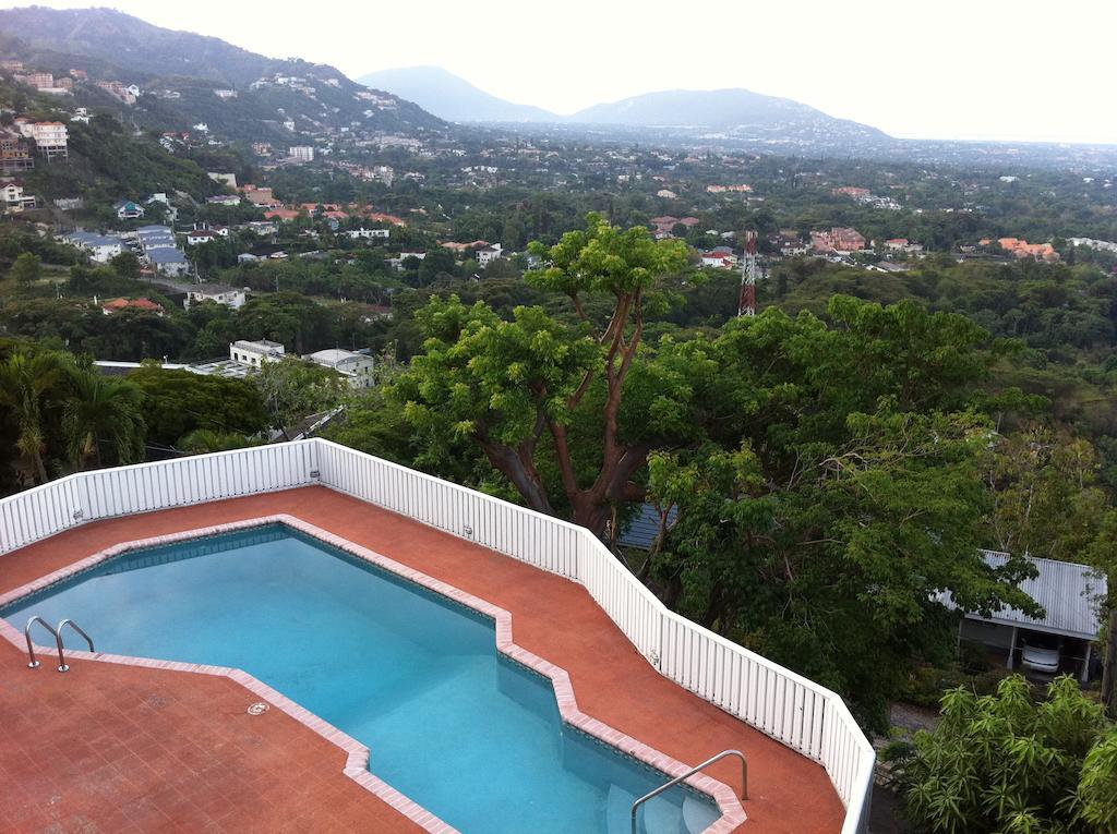 Hill Top Kingston Jamaica Kültér fotó